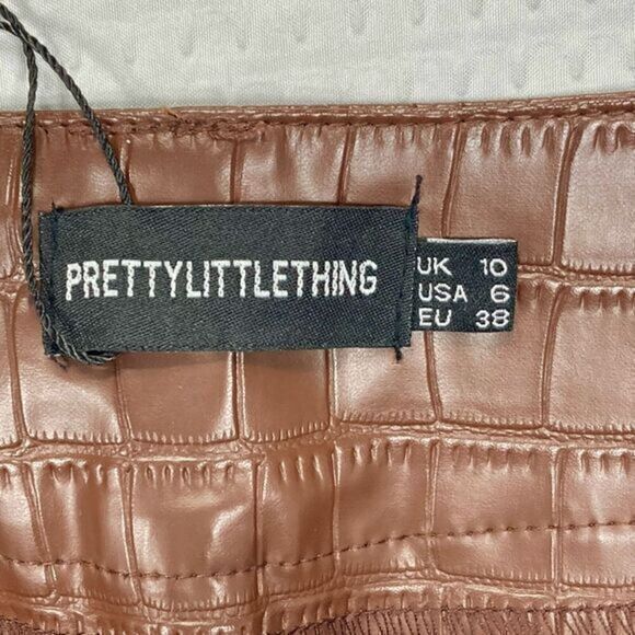 PrettyLittleThing Flare Pants Womens Size 6 Brown Faux Leather Croc Embossed New - Picture 15 of 16
